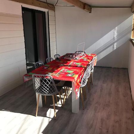 Le Flamboyant Avec Piscine Chauffee 30° Et Jacuzzi Apartment Saint-Andre Ngoại thất bức ảnh